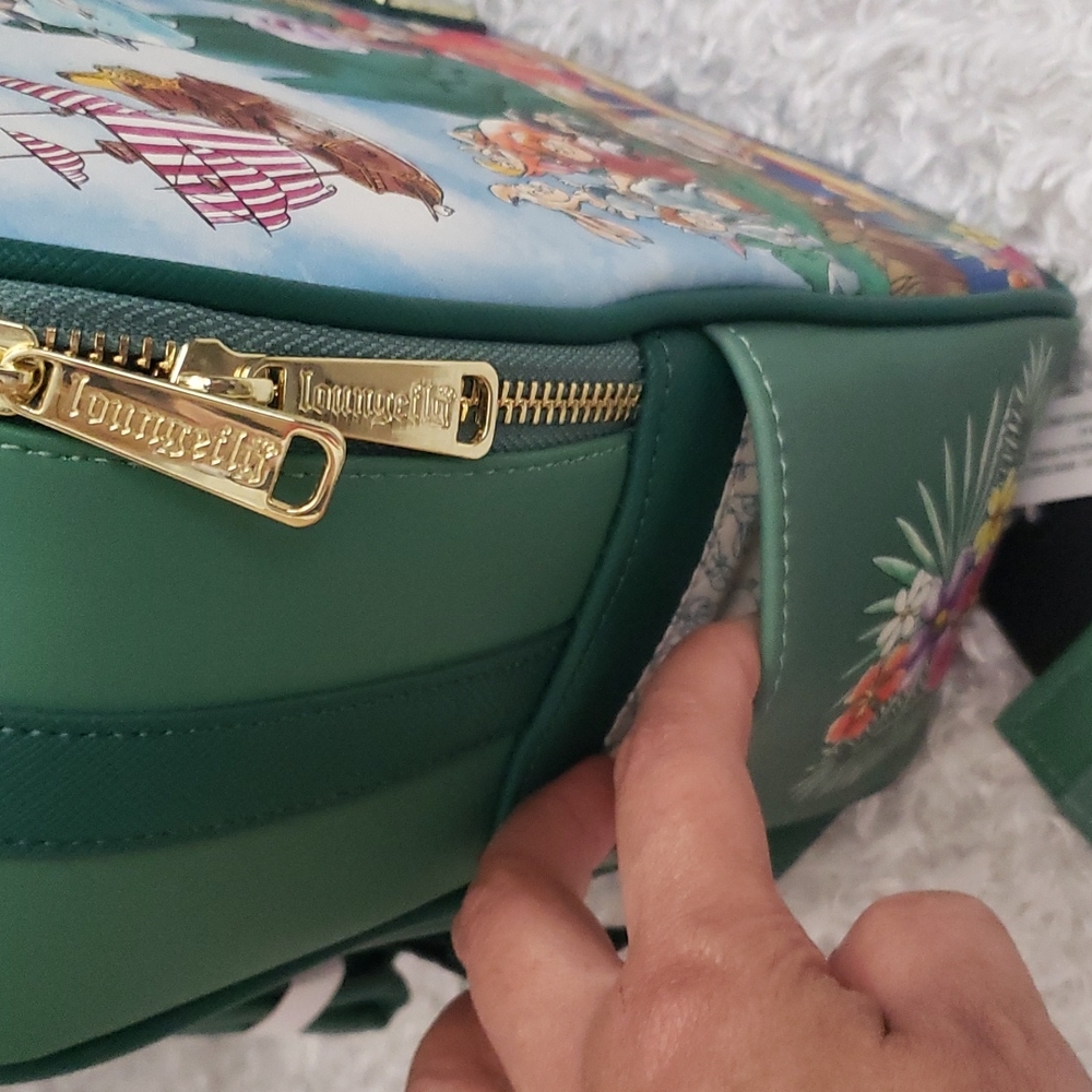 NWT Loungefly Peter Pan Captain Captain Hook mini backpack and wallet set - Picture 3 of 16